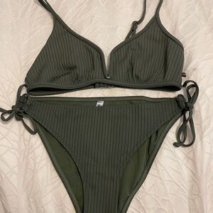 Aqua Olive Green Ribbed Bikini Set – Size M